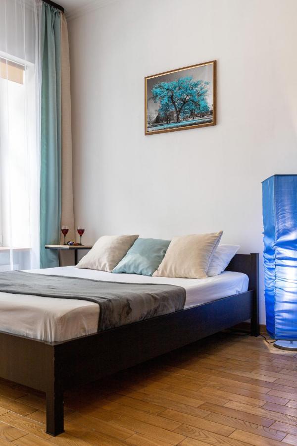 Apartamento Затишний Відпочинок В Центрі Львова Exterior foto